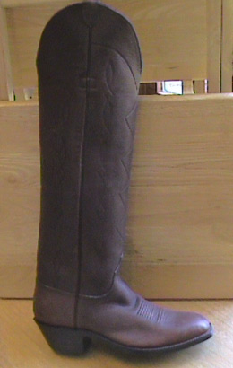 FineBoots2005/5-24-05-FB-P-7-POLO.jpg